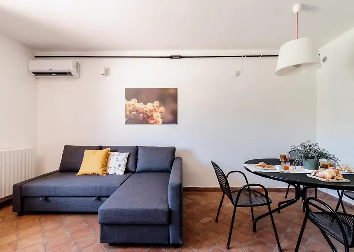 2 Immerso Nel Vigneto